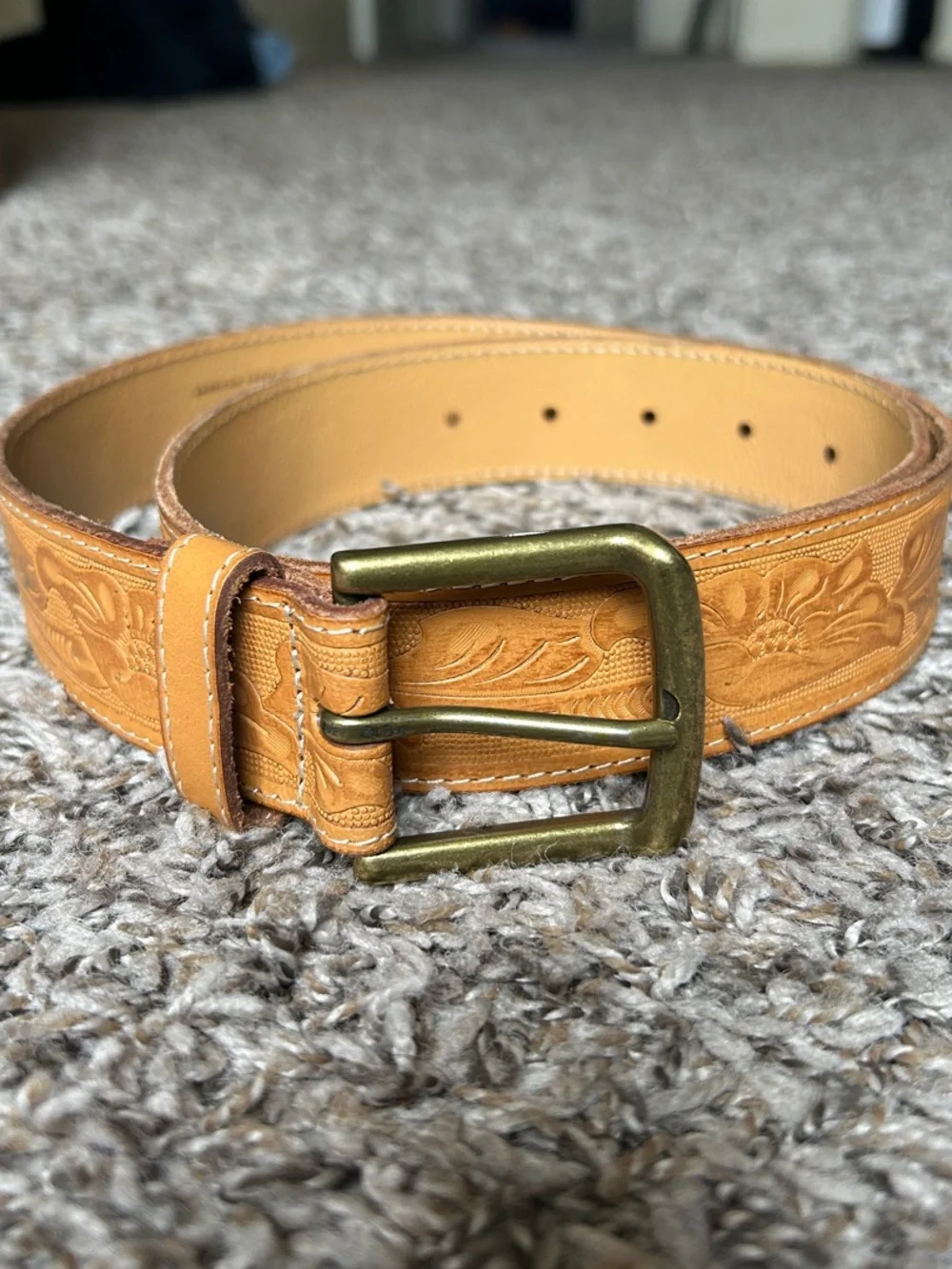 American Eagle Women’s Floral Embossed Genuine Cow Leather Belt in Tan - Medium